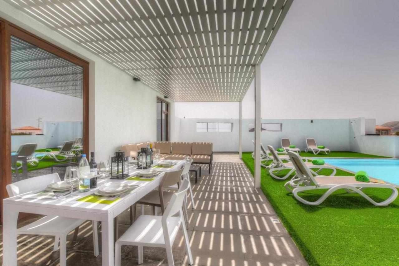 Villa Ponzos Chalet Independiente Y Privado Triquivijate Bagian luar foto